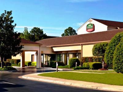 Courtyard By Marriott Hotel 3*